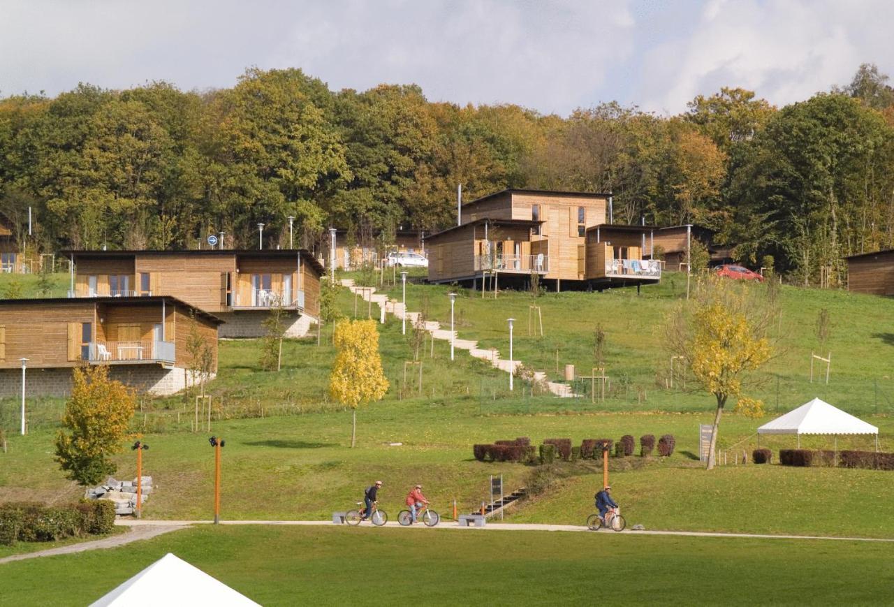 Madame Les De Valjoly Ferienpark Eppe-Sauvage